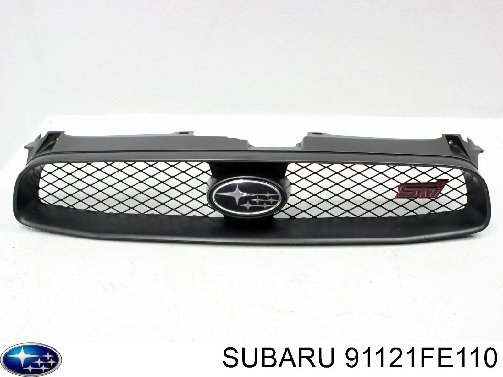 Решетка радиатора 91121FE110 Subaru