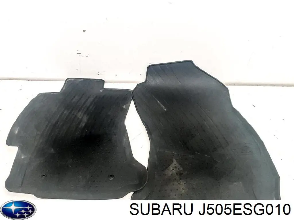 Коврик передний, комплект из 2 шт. на Subaru Forester S13, SJ