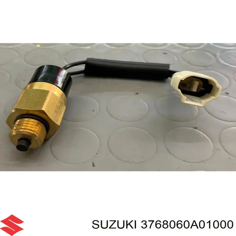 Включатель фонарей заднего хода Suzuki 3768060A01000 цена, от 27.88 USD