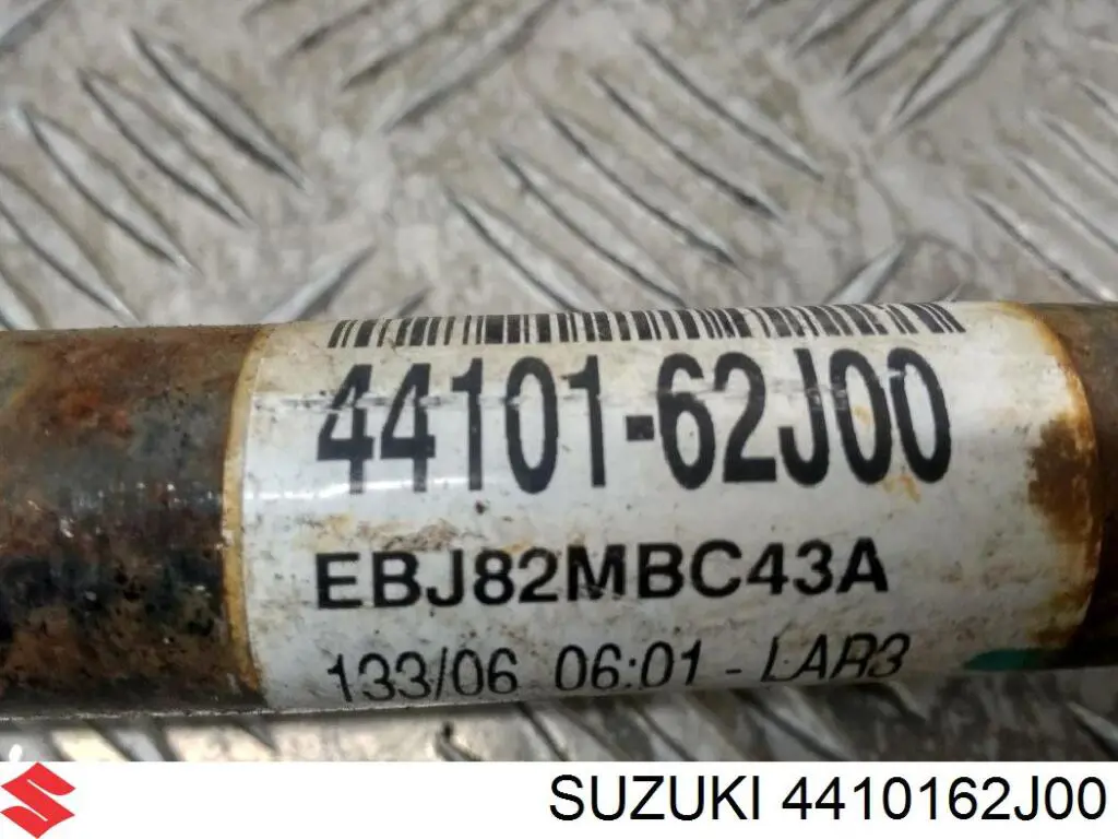 4410162J00 Suzuki Полуось передняя, правая