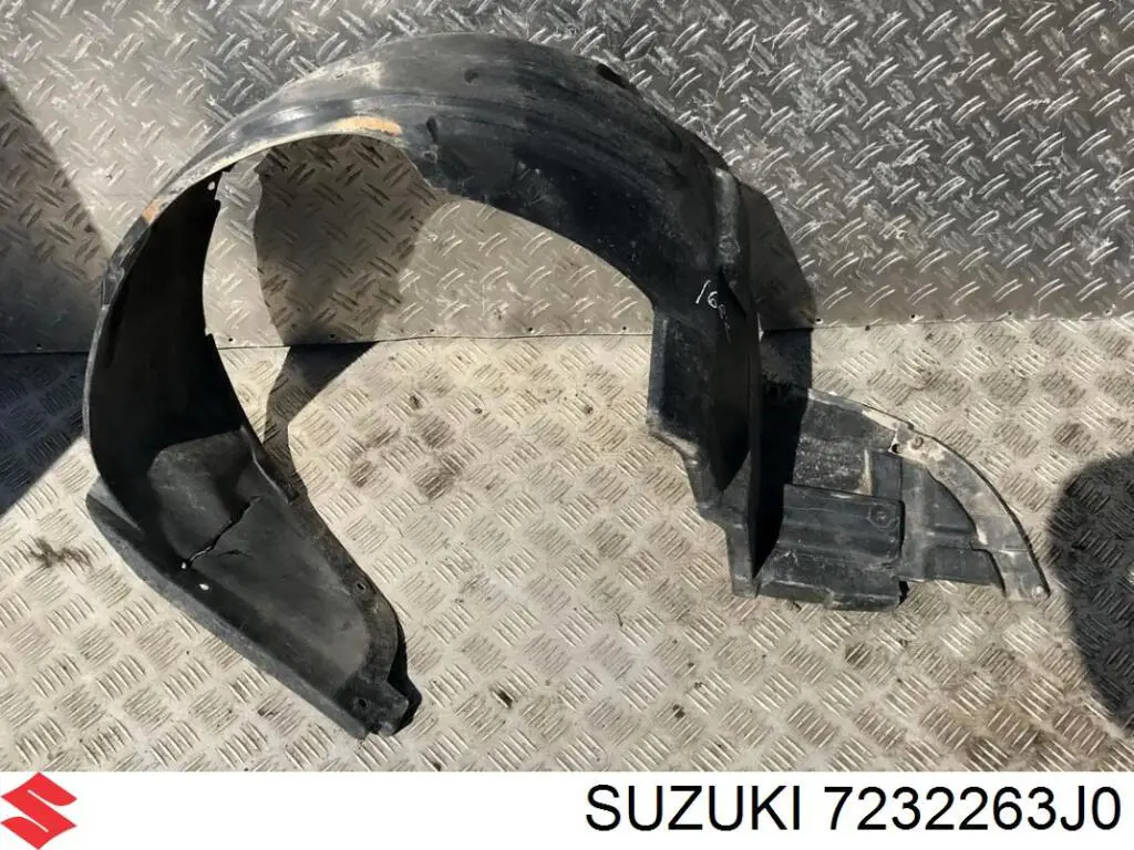 Подкрылок передний левый Сузуки Свифт 3 (Suzuki Swift)