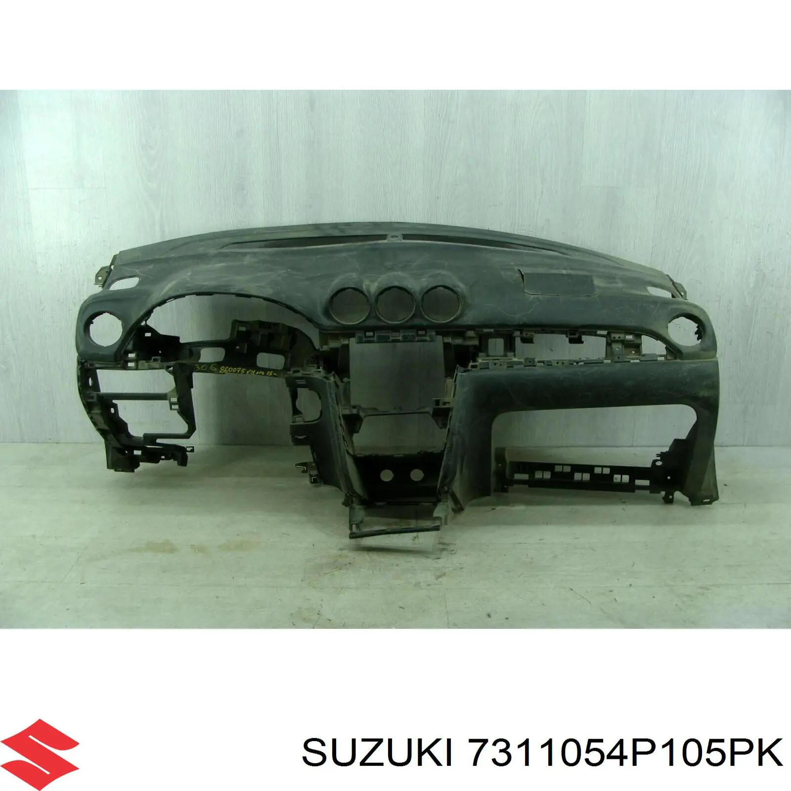 7311054P105PK Suzuki 