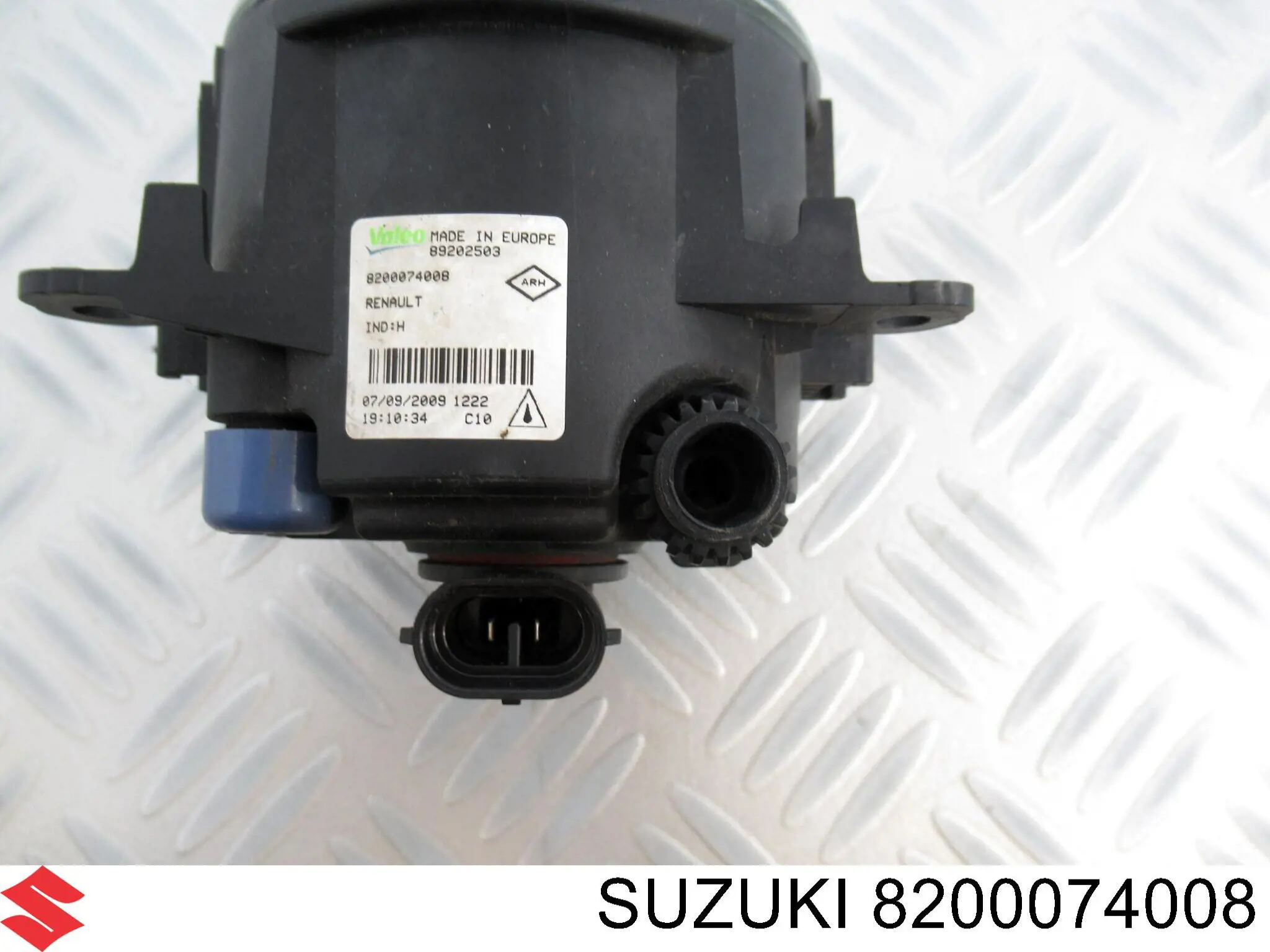 8200074008 Suzuki Противотуманки