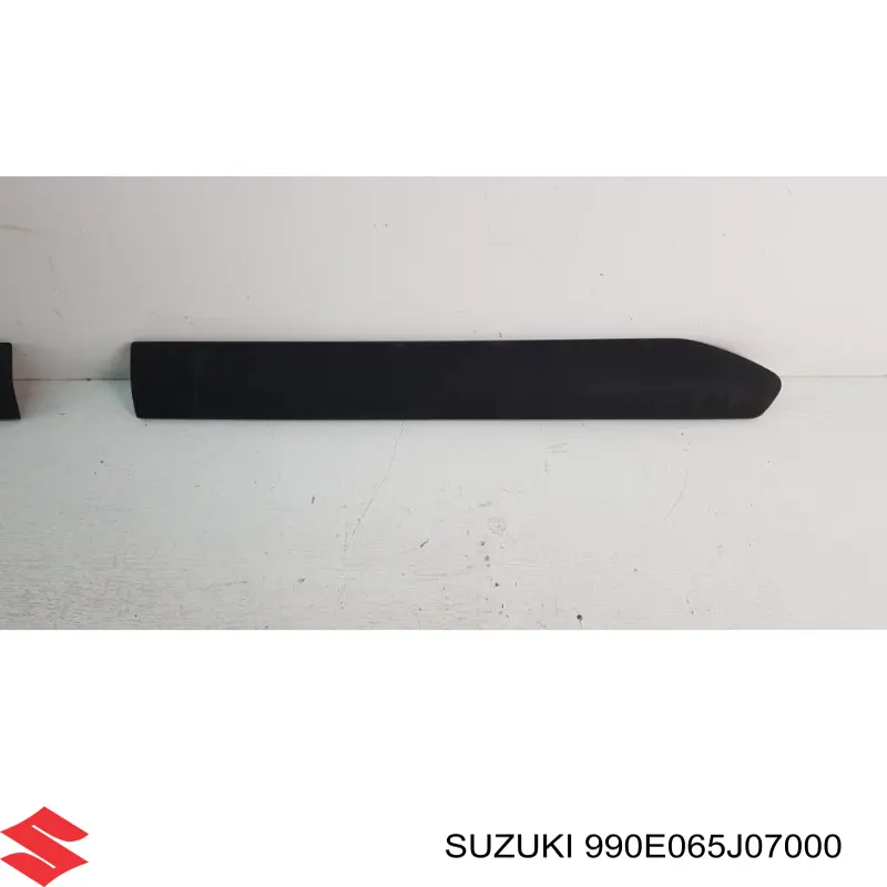 Купить 990E065J07000 Suzuki Молдинги дверей, комплект
