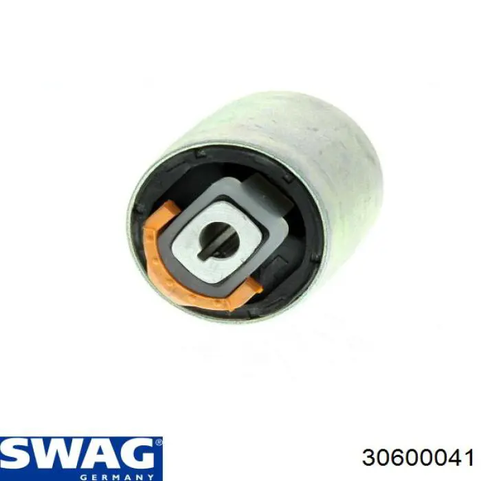 Сайлентблок переднего нижнего рычага Swag 30600041