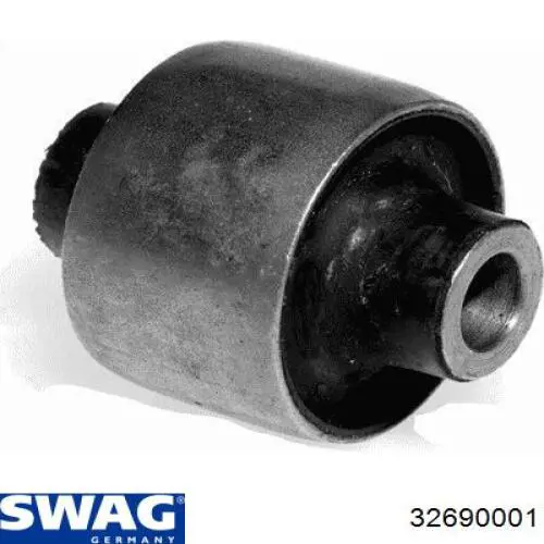Сайлентблок переднего рычага 32690001 Swag