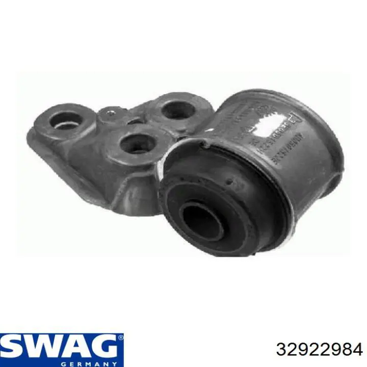 Кронштейн задней балки 32922984 Swag