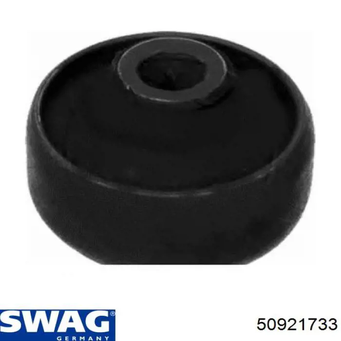 Сайлентблок переднего рычага 50921733 Swag
