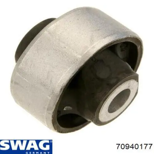 Сайлентблок переднего нижнего рычага Swag 70940177