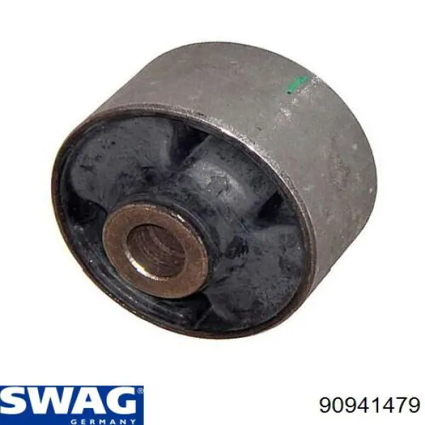 Сайлентблок переднего рычага 90941479 Swag