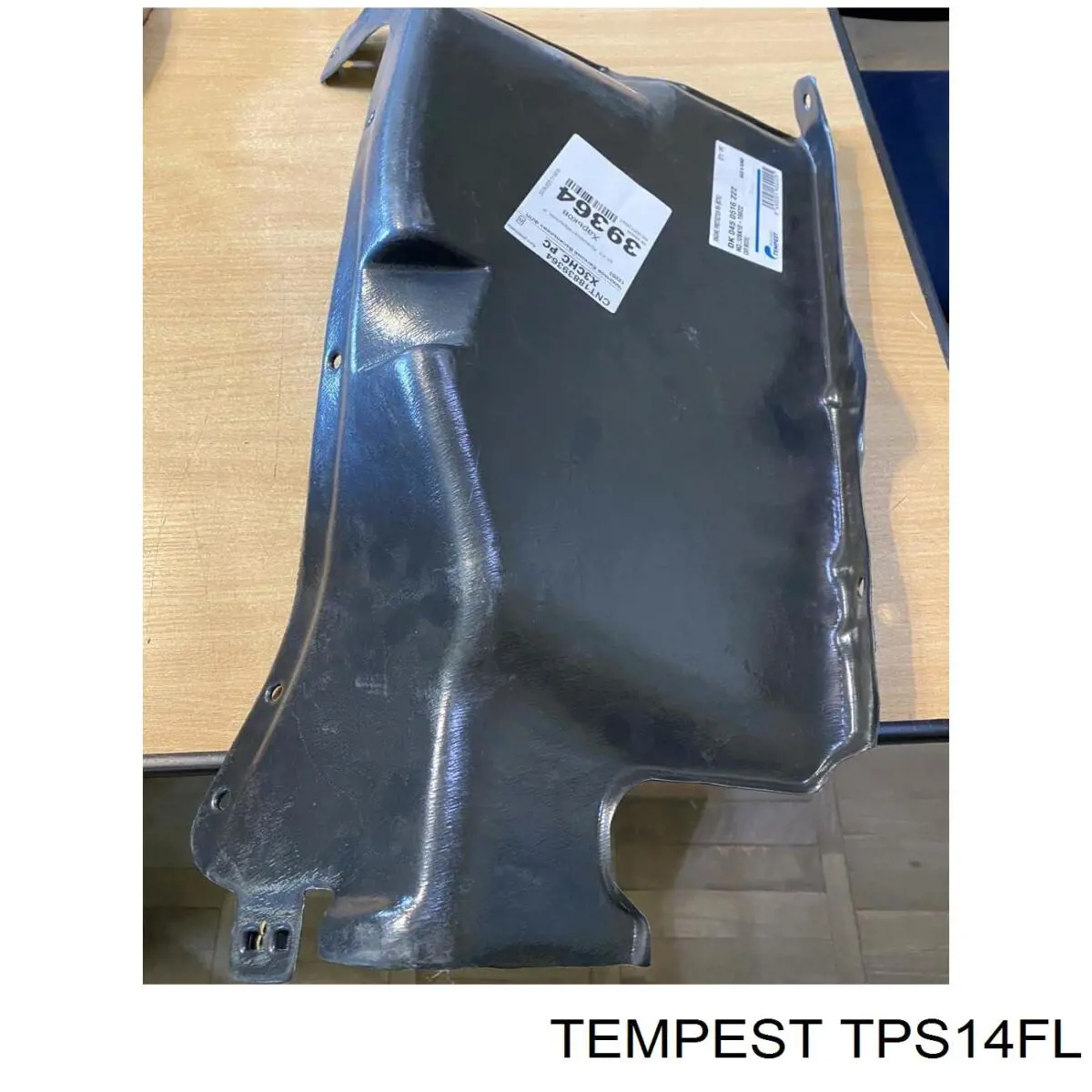 Щетка-дворник лобового стекла пассажирская TPS14FL Tempest