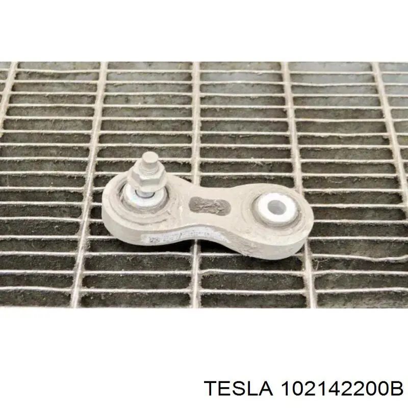 1021422-00-B Tesla тяга поперечная задней подвески