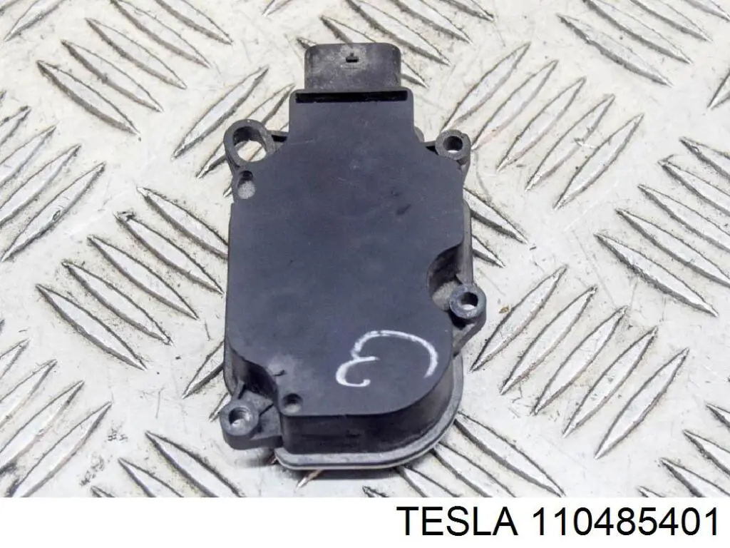  110485401 Tesla