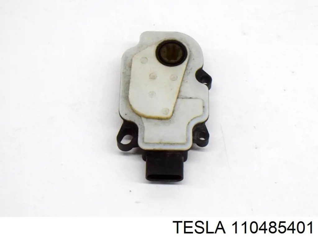 110485401 Tesla 