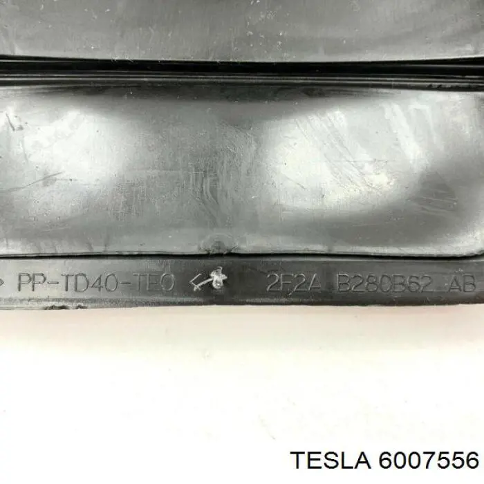 Решетка вентиляции салона задняя Tesla 2F2AB280B62AB цена, от 7.61 USD