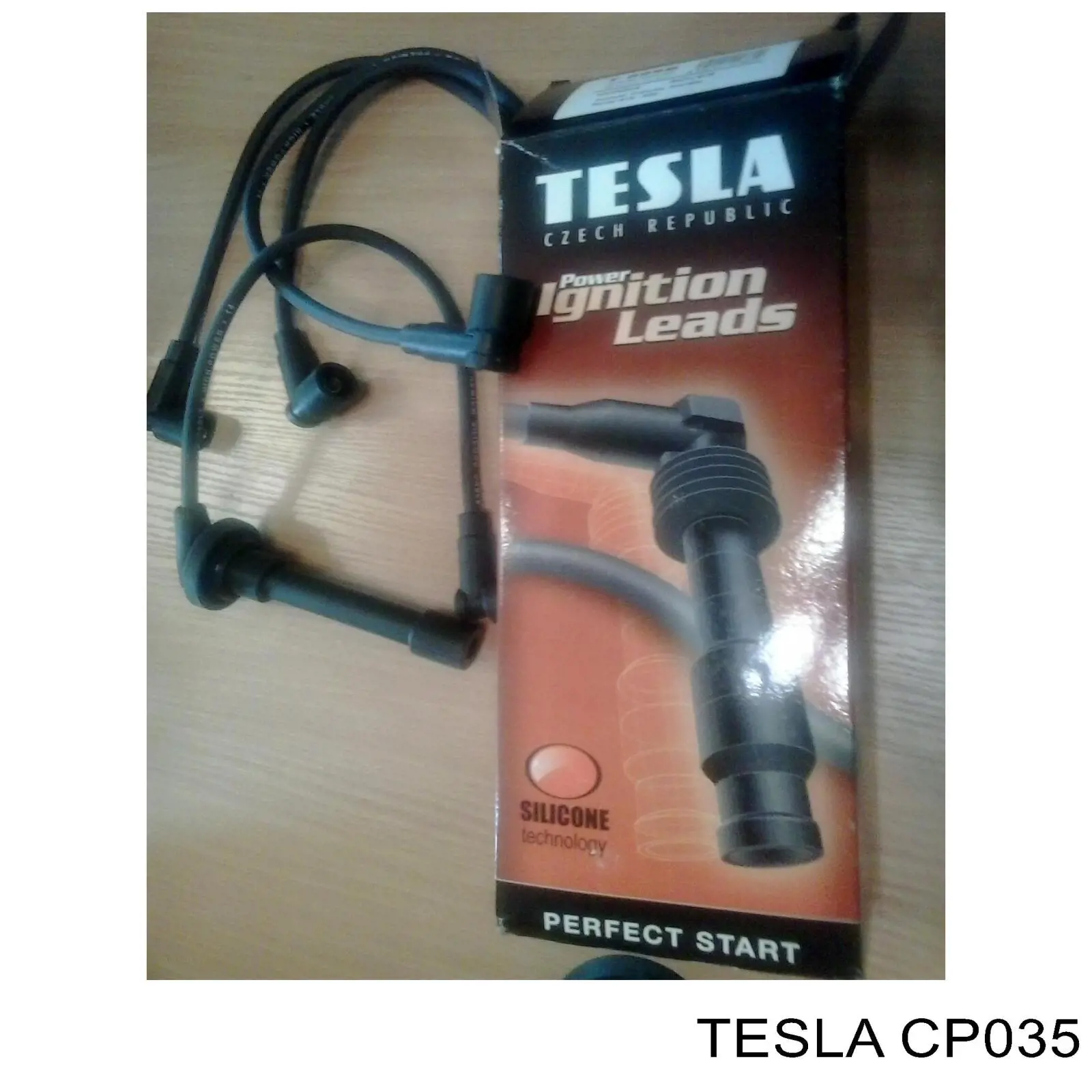 CP035 Tesla Наконечник свечи зажигания