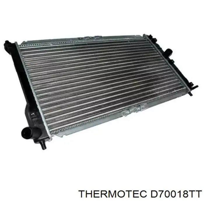 Радіатор охолодження двигуна D70018TT Thermotec