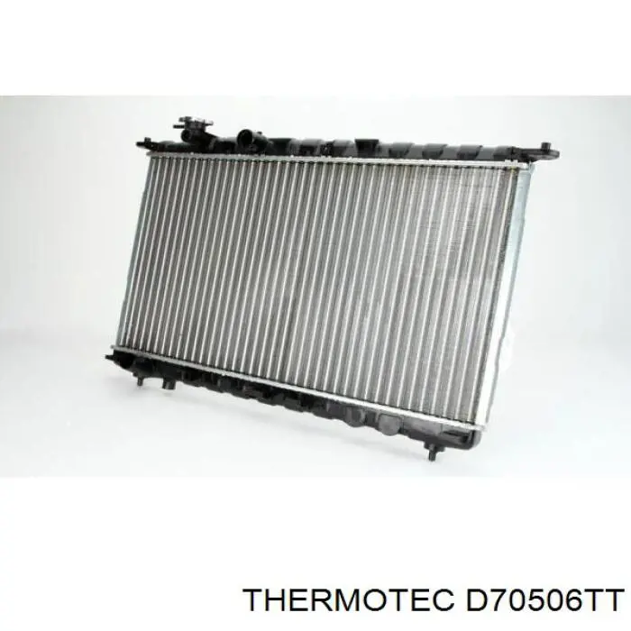 Радіатор охолодження двигуна D70506TT Thermotec