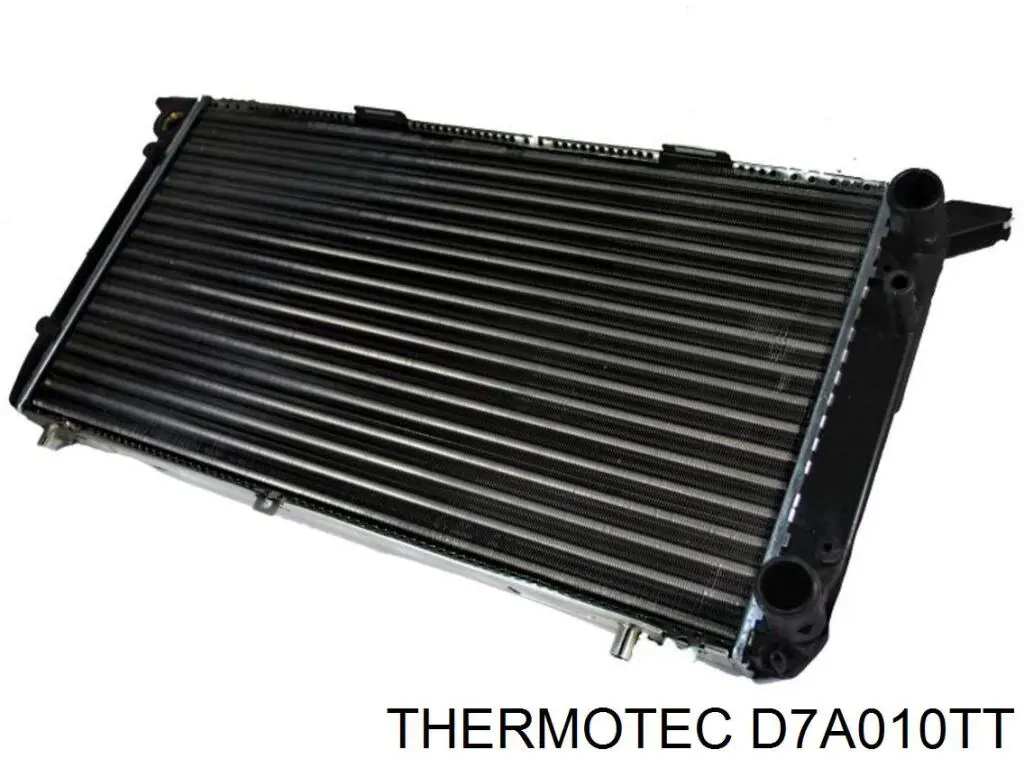 Радіатор охолодження двигуна D7A010TT Thermotec