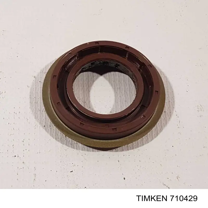 710429 Timken Сальник полуоси переднего моста левой