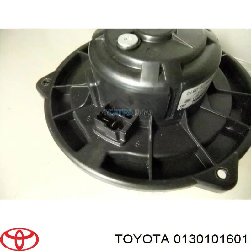 Мотор вентилятора печки (отопителя салона) на Toyota Corolla VERSO 