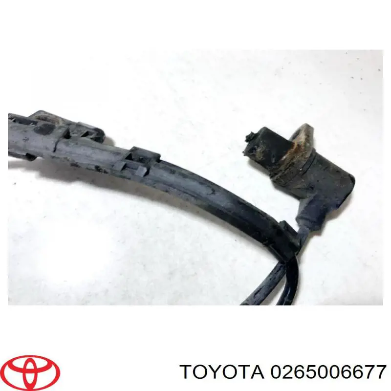 Датчик АБС (ABS) передний правый 0265006677 Toyota