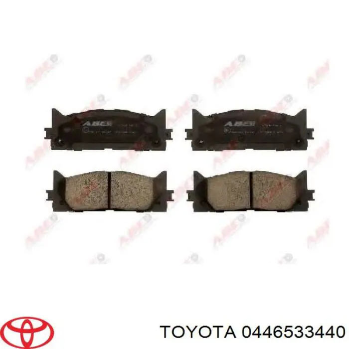 Передние тормозные колодки 0446533440 Toyota