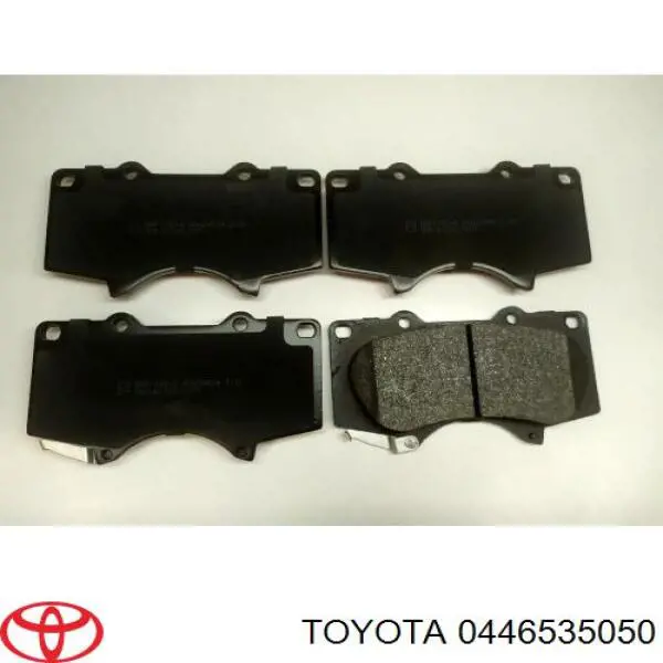 Передние тормозные колодки 0446535050 Toyota