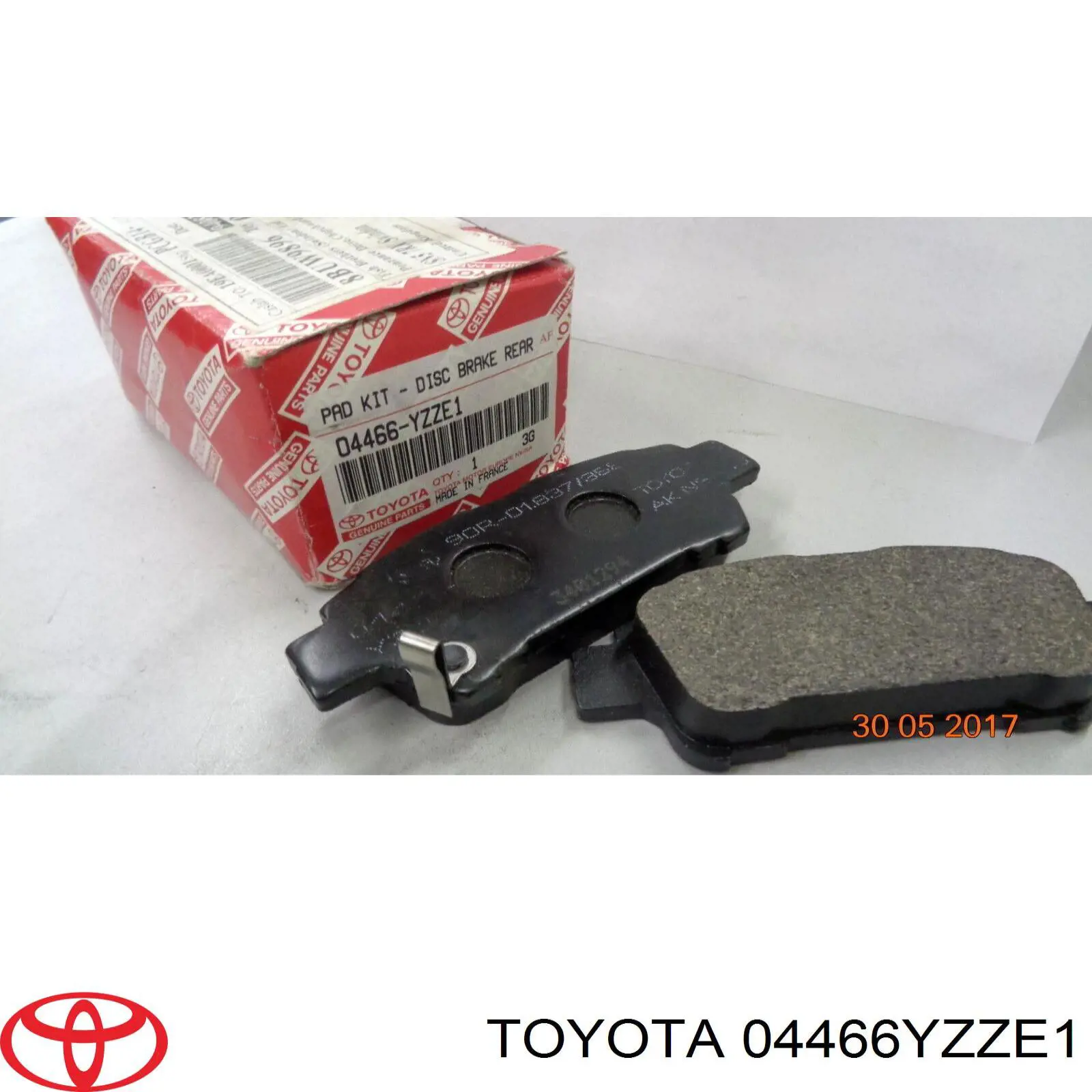04466YZZE1 Toyota колодки тормозные задние дисковые