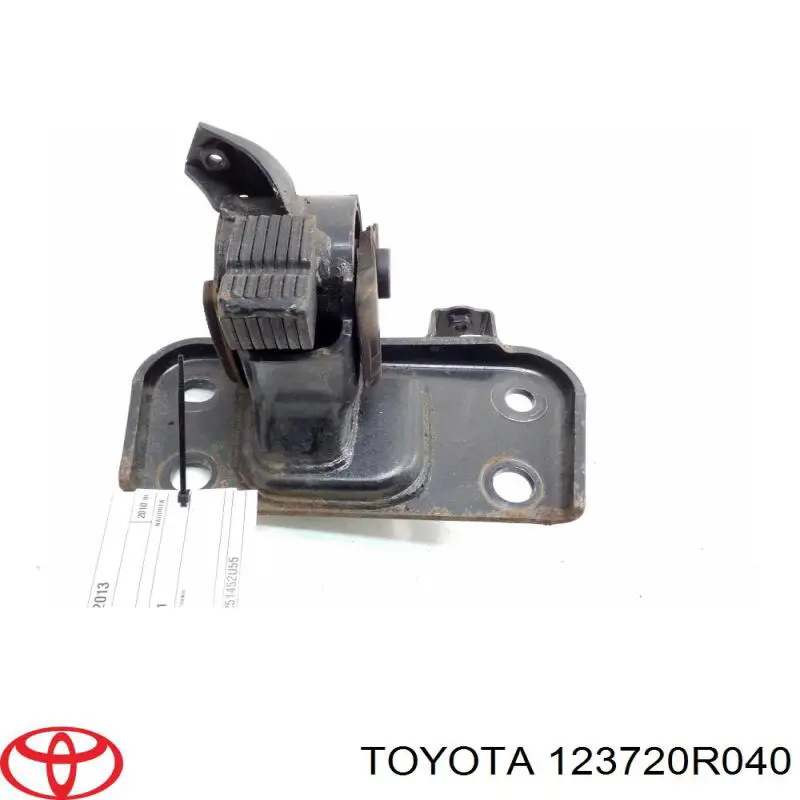 123720R040 Toyota 