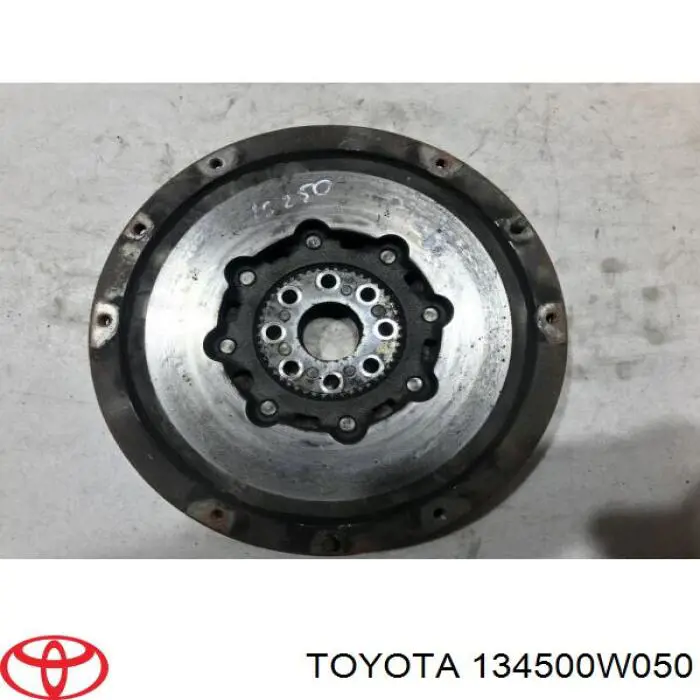 Маховик двигателя Toyota 134500W050 цена, от 296.46 USD