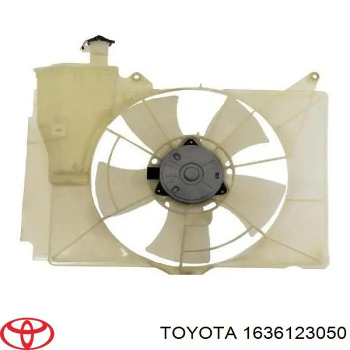 Вентилятор (крыльчатка) радиатора охлаждения левый на Toyota RAV4 II 