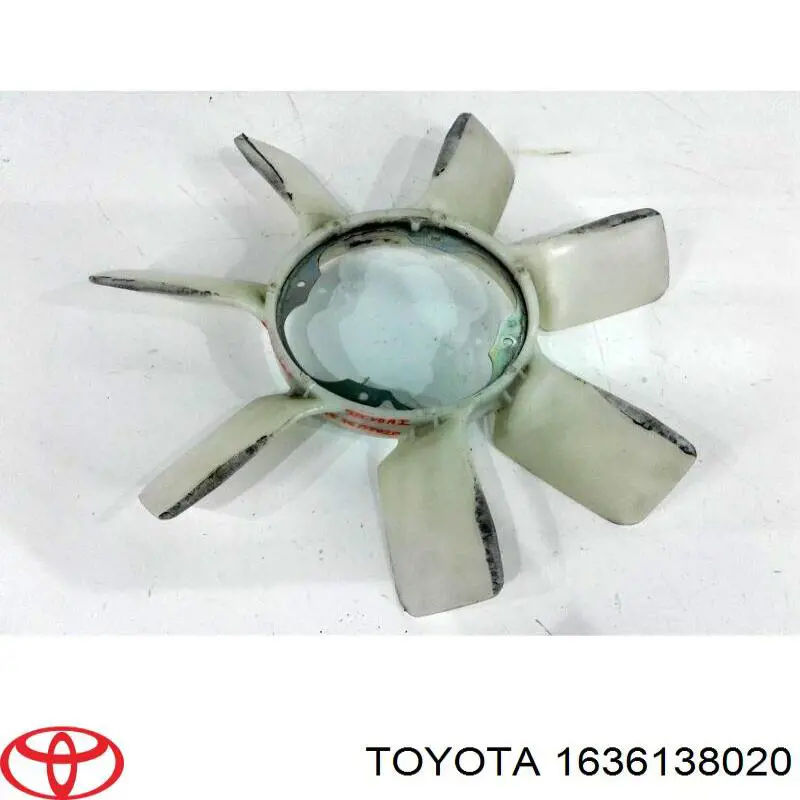 1636138020 Toyota вентилятор (крыльчатка радиатора охлаждения)