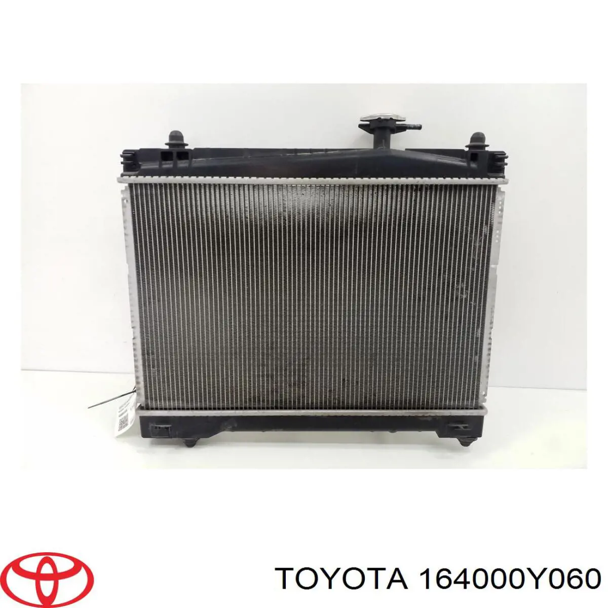 164000Y060 Toyota радиатор