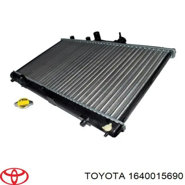 1640015690 Toyota Радиатор основной