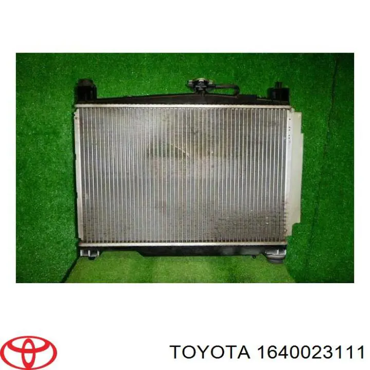1640023111 Toyota радиатор