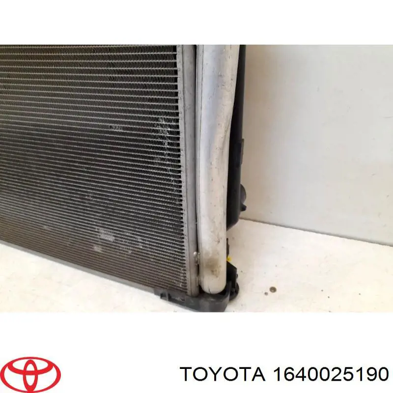 Радиатор охлаждения двигателя Toyota 1640025190 цена, от 158.37 USD