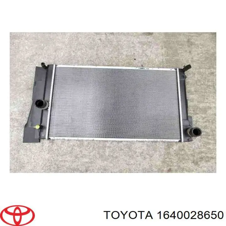 1640028650 Toyota radiador de esfriamento de motor