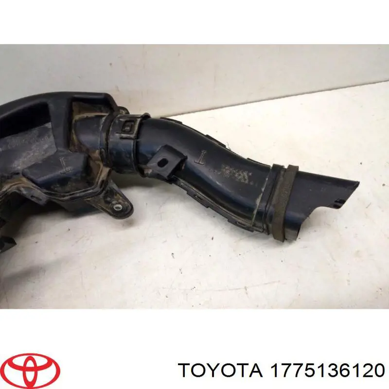 Резонатор воздушного фильтра 1775136120 Toyota