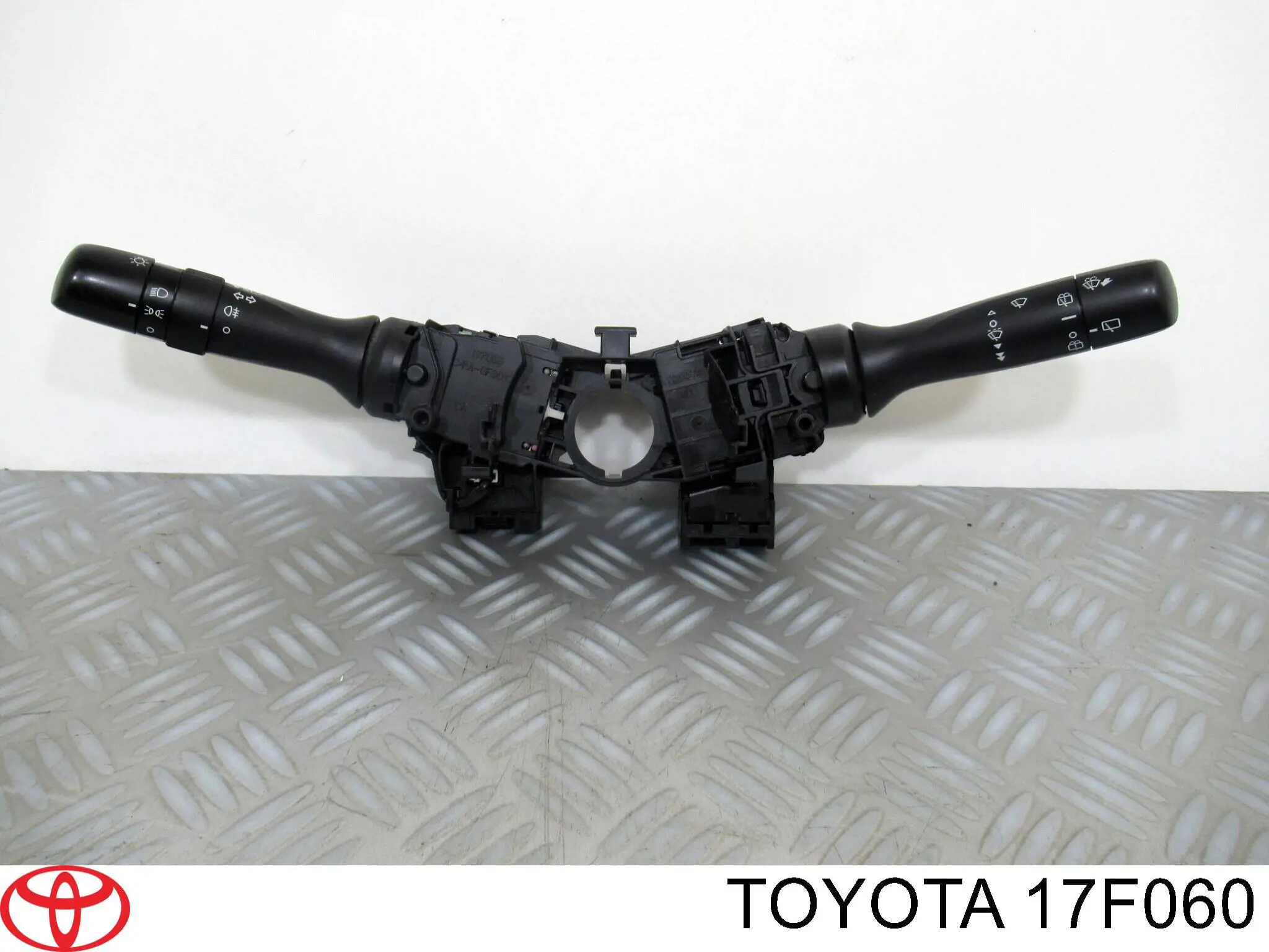 17F060 Toyota 