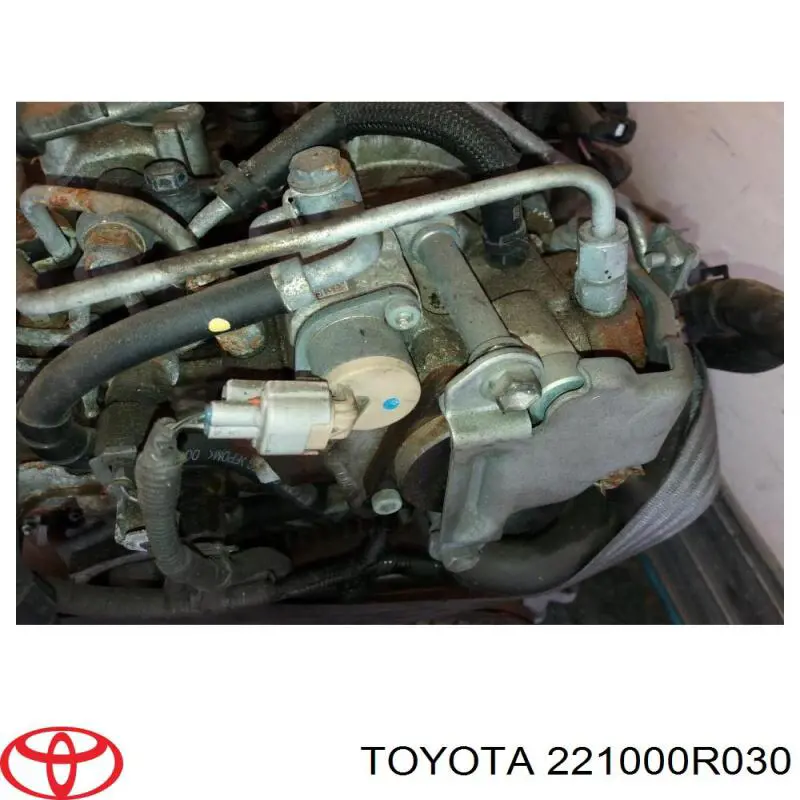 221000R030 Toyota Насос топливный высокого давления (ТНВД)