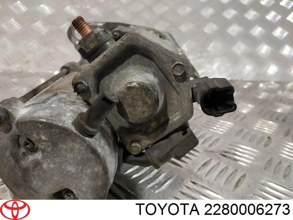 Стартер двигателя Toyota 2810028050