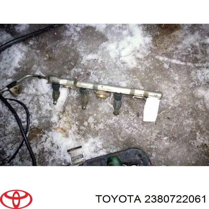 2380722060 Toyota distribuidor de combustível (rampa)