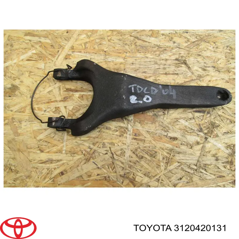 Вилка сцепления на Toyota Previa ACR3