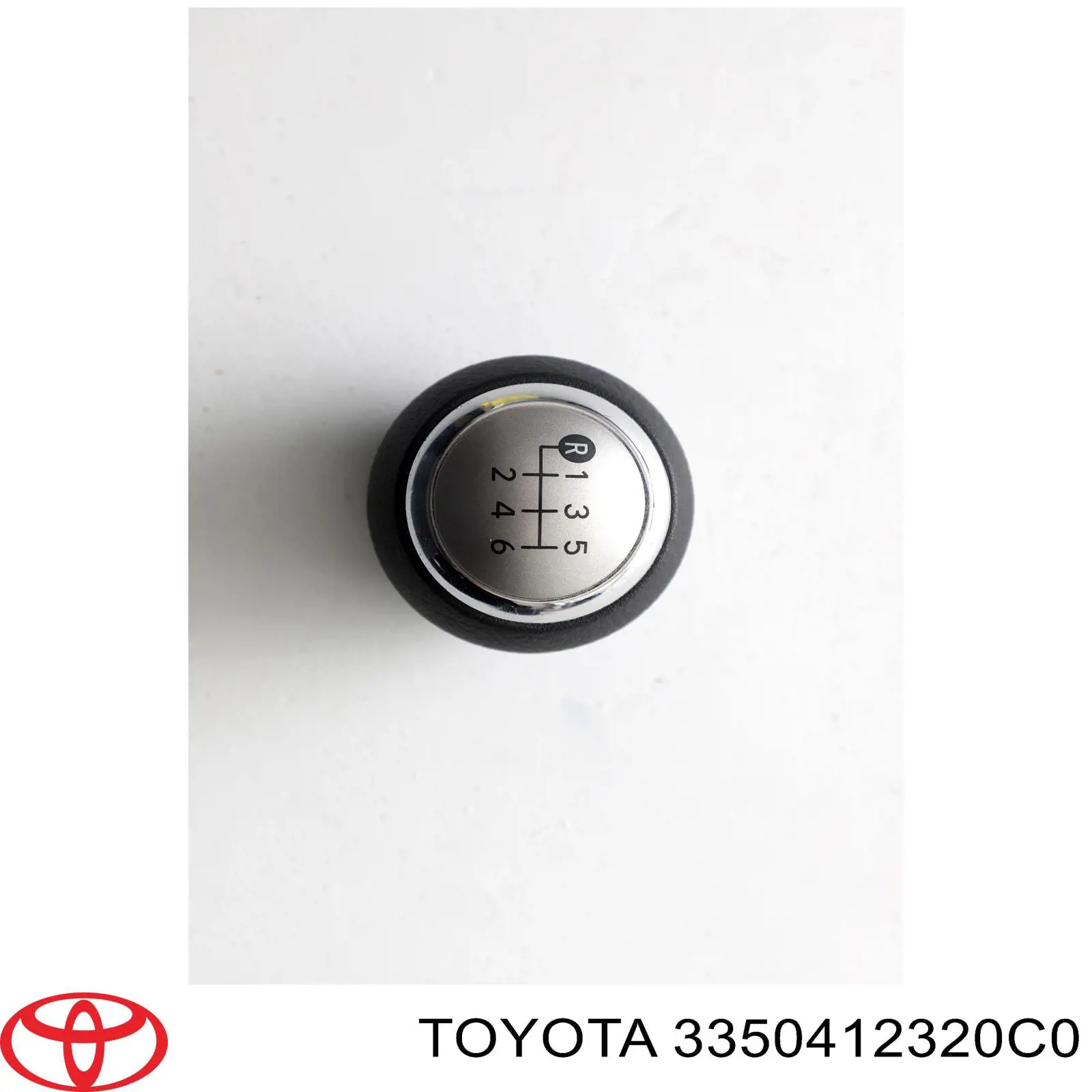 3350412320C0 Toyota рукоятка рычага кпп