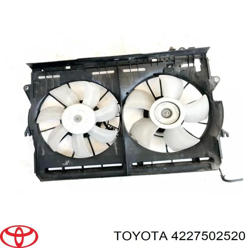 4227502520 Toyota Диффузор радиатора охлаждения в сборе с мотором