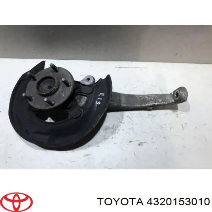 4320153010 Toyota цапфа (поворотный кулак передний правый)