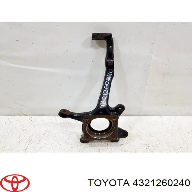 4321260240 Toyota цапфа (поворотный кулак передний левый)