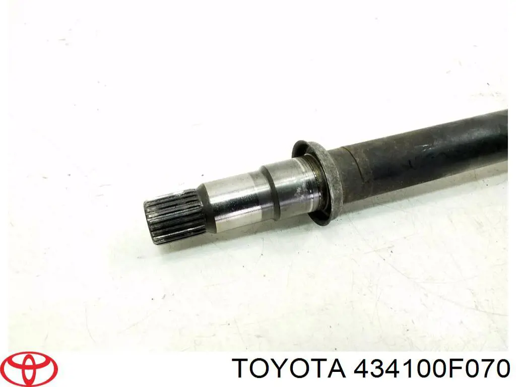 Полуось (привод) передняя правая 434100F071 Toyota