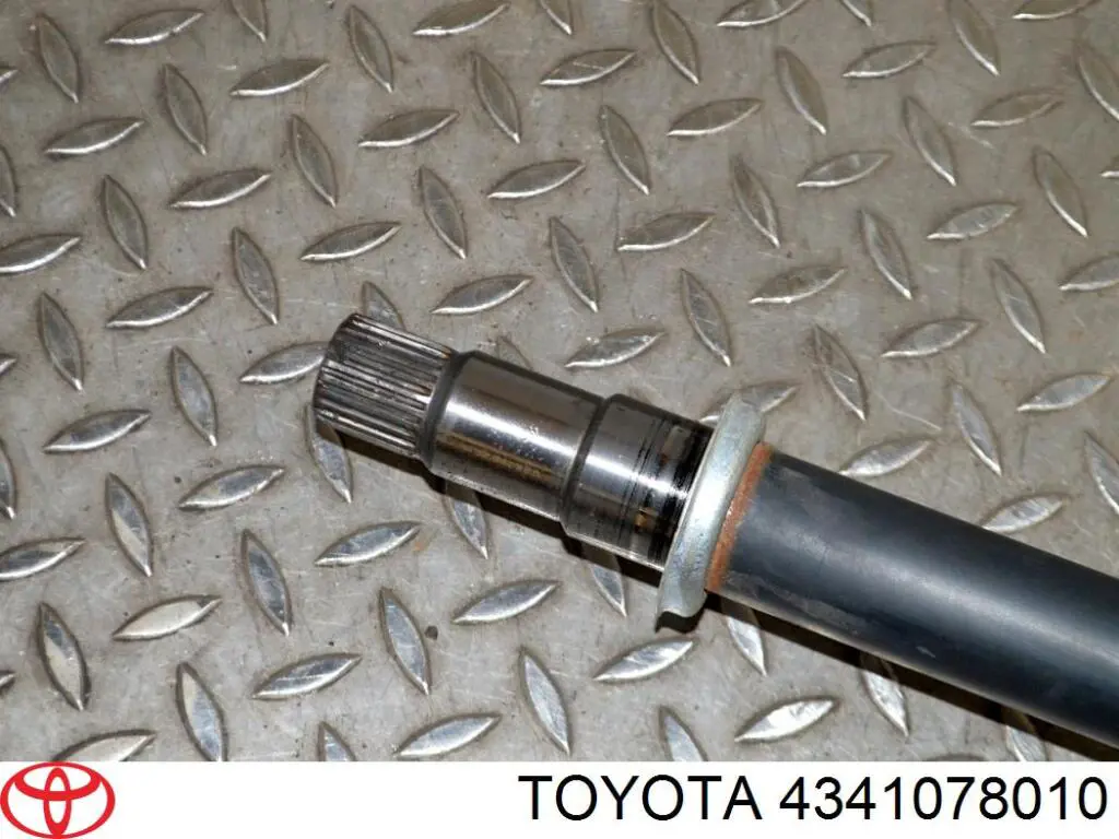 Полуось (привод) передняя правая 4341078010 Toyota